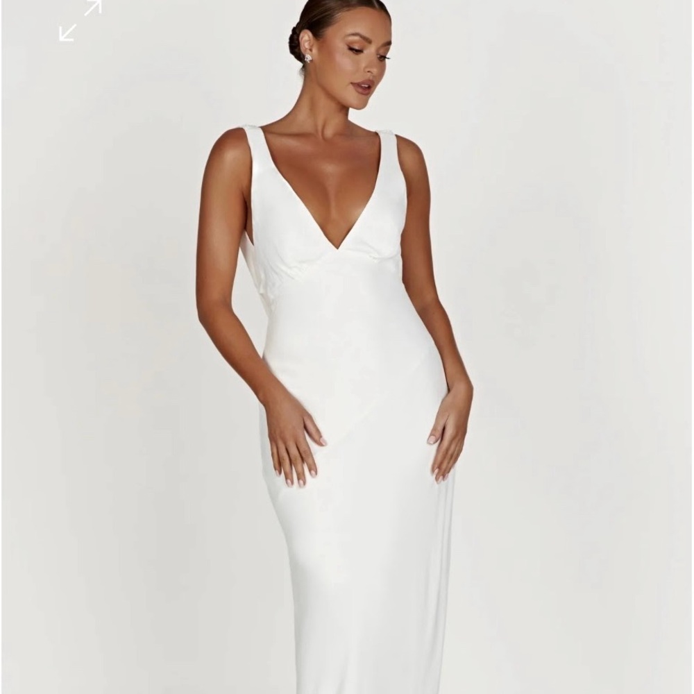 Meshki White dress Size Small #bridal #meshki #whitedress #engagementdress